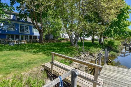 Luxurious Updated Waterfront Home Falmouth Luaran gambar