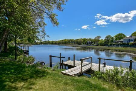 Luxurious Updated Waterfront Home Falmouth Luaran gambar